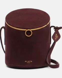 Alaïa Bucket Bag La Canette Small aus Veloursleder Burgunderrot