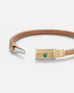 Armreif Lasso aus Leder mit 18kt Gelbgold und Smaragd