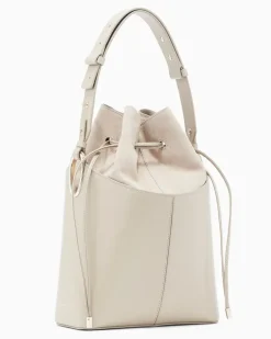 Beuteltasche aus glattem Kalbsleder Beige