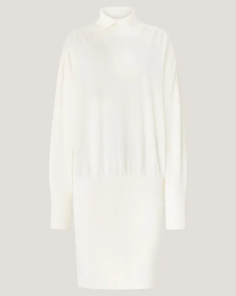 Cashmere turtleneck dress White
