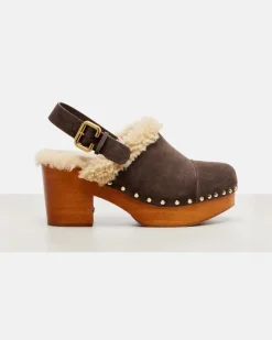 Chloé Clogs Jeannette mit Shearling Braun