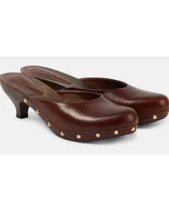 Chloé Clogs Judith aus Leder mit Nieten Braun
