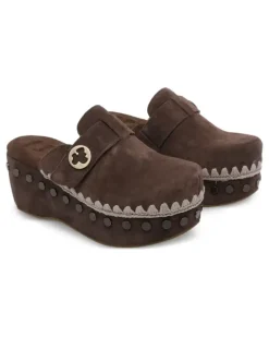 Clogs mit runder Kappe - Braun