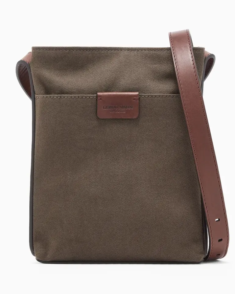 Crossbody Bag aus Canvas und Leder Braun