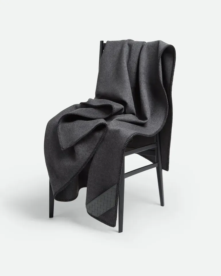 Decke mit Intrecciato Aufnäher-Grau & Silberfarben - Unisex