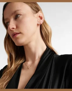 Einzelner Ear Cuff Serti Sur Vide aus 18kt Roségold mit Diamanten