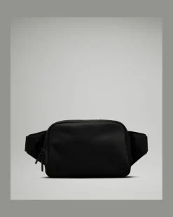 Everywhere Gürteltasche Groß Größe in Black