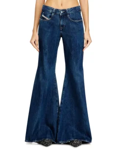 Flare Jeans Low Waist 1970 D-Bleess, Mittelblau, Reißverschluss