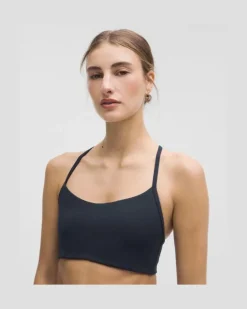 Flow Y Bra Light Support, A/B Cup Design für Frauen – Größe in True Navy