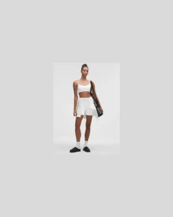 Flow Y Bra Light Support, A/B Cup Design für Frauen – Größe in White