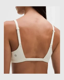 Gerippter BH mit Spaghettiträgern Leichter Halt für B/C-Cups für Frauen – Größe in Light Ivory
