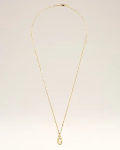 Halskette mit Anhänger aus goldfarbenem Messing mit gehämmerter „0“ Gelb Unisex