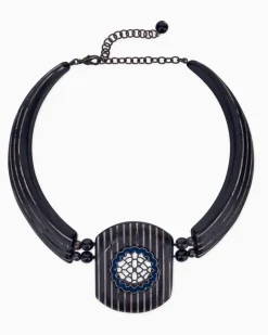 Halskette mit rechteckigem Anhänger und verstellbarer Kette Blau