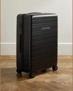 H7 Essential Hardshell Check-In Suitcase Black