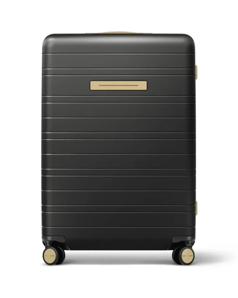 H7 Essential in - Check-In Luggage 4.7kg - 2-Year Warranty All