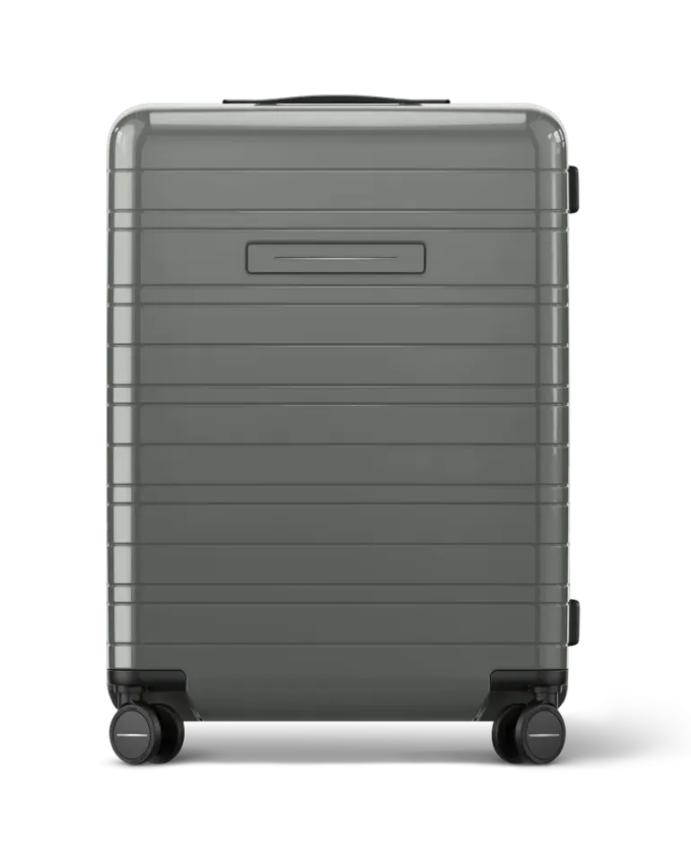 H6 Essential in - Check-In Luggage 3.7kg - Lifetime Warranty Glossy