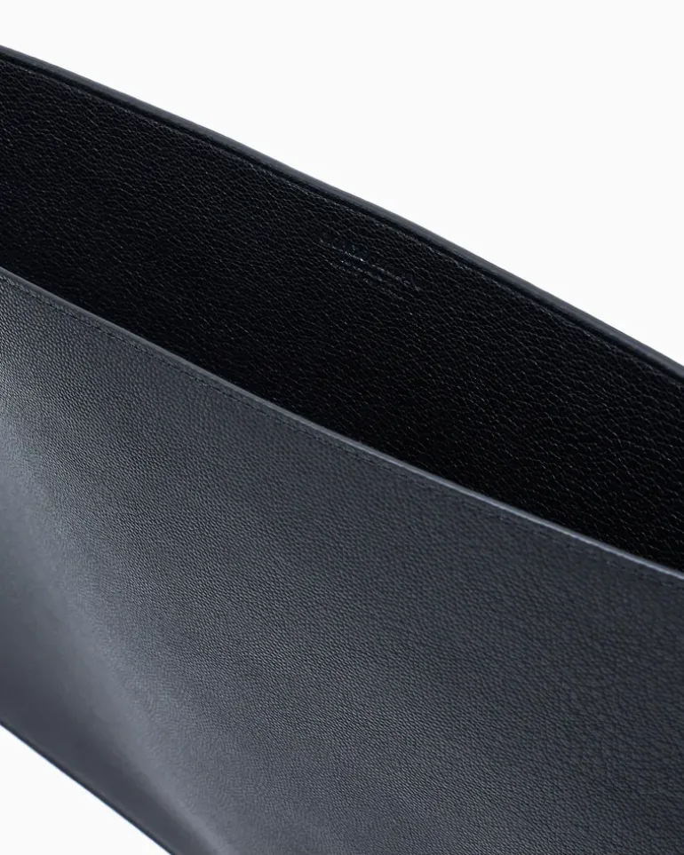 iPad-Hülle aus genarbtem Kalbsleder Schwarz