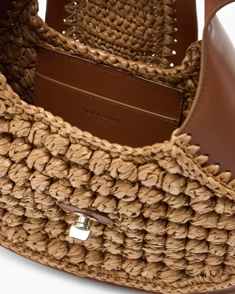 Kleine Hobo-Bag aus Viskose-Raffia und Glattleder Beige