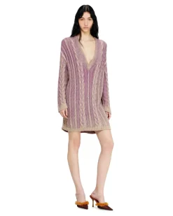 Kurzes Strickkleid im Zopfmuster - Kleider - Damen - Violett