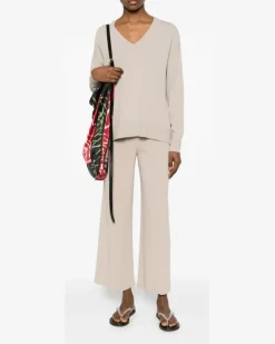 Langarmshirt mit V-Ausschnitt - Nude
