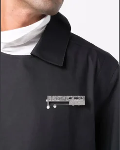 Langer Trenchcoat mit Logo-Patch - Schwarz