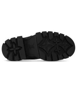 LV Baroque Derby Black