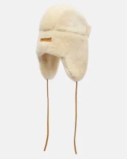 Mütze Chapka aus Shearling mit Leder Weiß