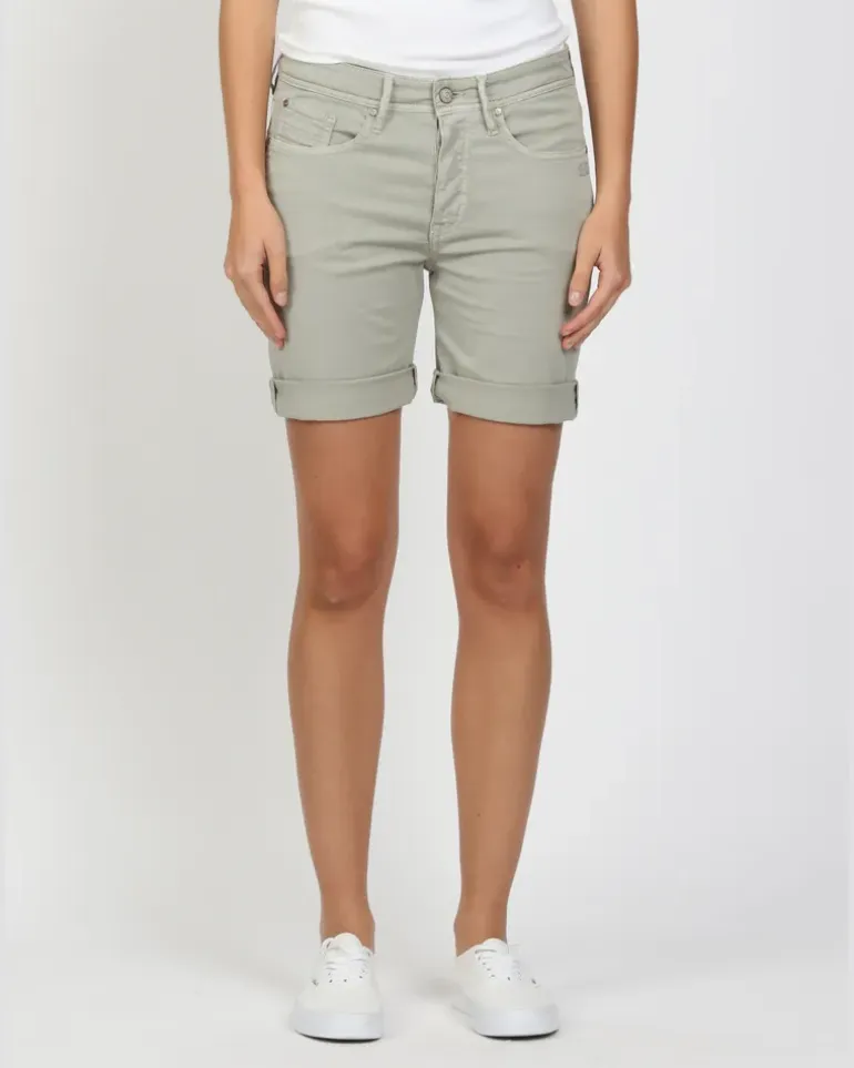 94NICA SHORTS - boyfriend fit