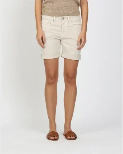 94NICA SHORTS - boyfriend fit