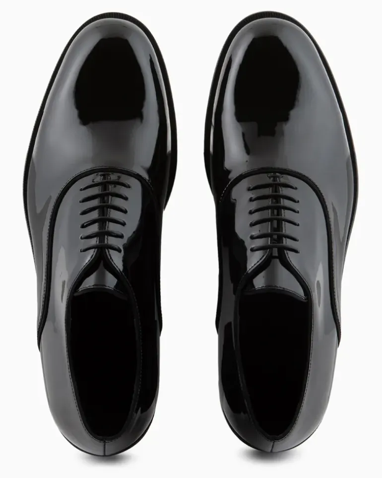 Oxfords aus Lackleder Schwarz