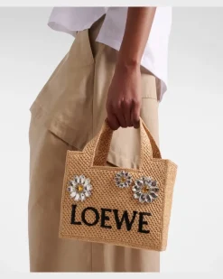 Paula's Ibiza Henkeltasche aus Raffiabast mit Kristallen Beige