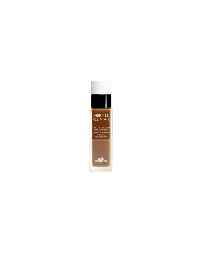 Plein Air, Pflegende Foundation mit matt-leuchtendem Finish 33 ml Brown