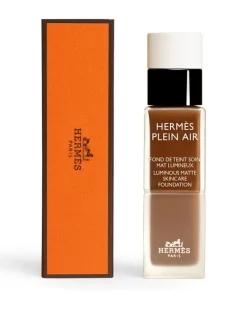 Plein Air, Pflegende Foundation mit matt-leuchtendem Finish 33 ml Brown