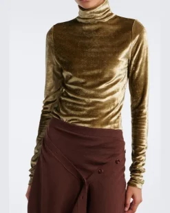 Rollkragentop aus Samt Gold