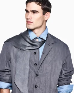 Schal aus Satin Grau