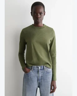 Schlichtes Langarmshirt Mit Normaler Passform GrüN