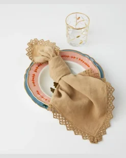 Set aus vier Servietten Beige