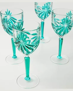 Set aus vier Weingläsern GrüN