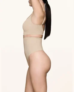 Shape-String Seamless Sculpt beige Sand