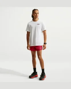 Stride Dri-FIT Laufshorts mit integriertem Slip (ca. 12,5 cm) (Herren) - Rot