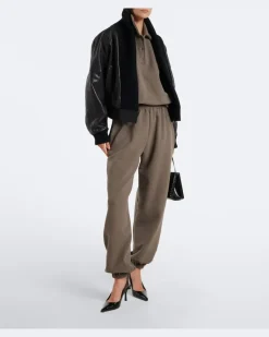 Sweatpants aus einem Baumwollgemisch Grau