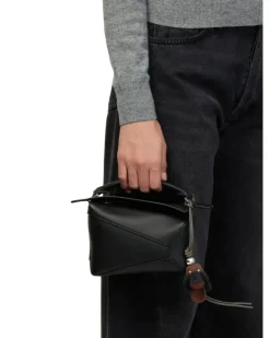 Taschenschmuck Schnabeltier aus Filz Brown