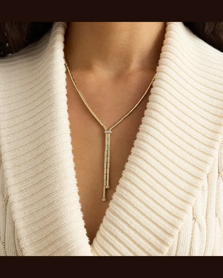 Vergoldete Y-Halskette mit Pavé-Perlen