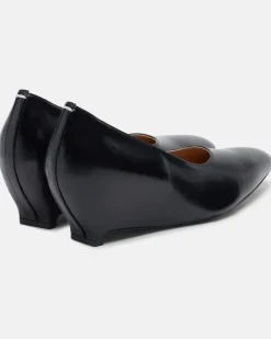 Wedge-Pumps aus Leder Schwarz