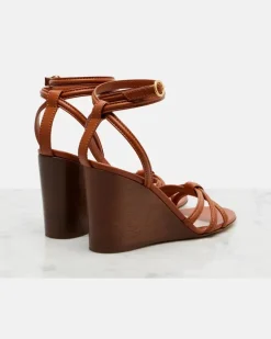 Wedge-Sandalen aus Leder Braun