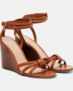 Wedge-Sandalen aus Leder Braun