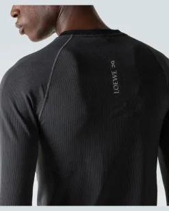 X On Longsleeve Schwarz