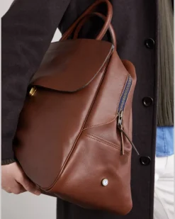 Zoom Full-Grain Leather Weekend Bag Brown